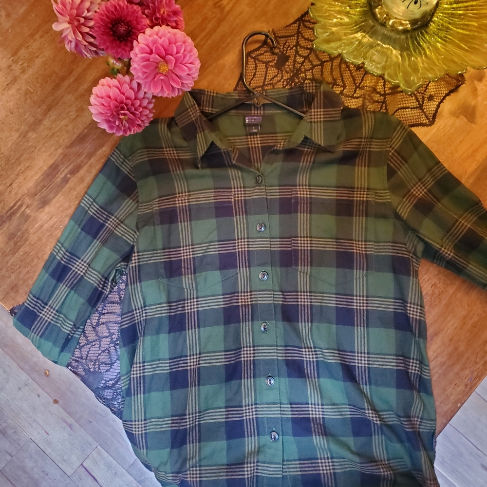 Patagonia Womans Flannel Great Condition